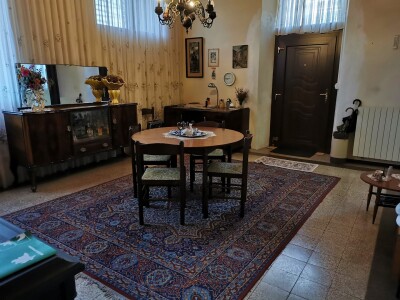 CUASSO AL MONTE, TRILOCALE CON BOX
