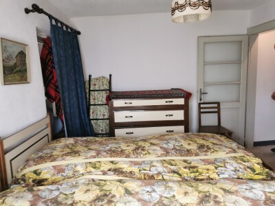 CUASSO AL MONTE, PORZIONE DI CASA