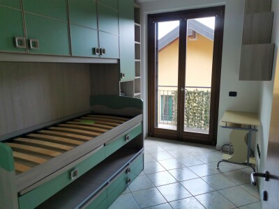 ARCISATE, TRILOCALE CON BOX