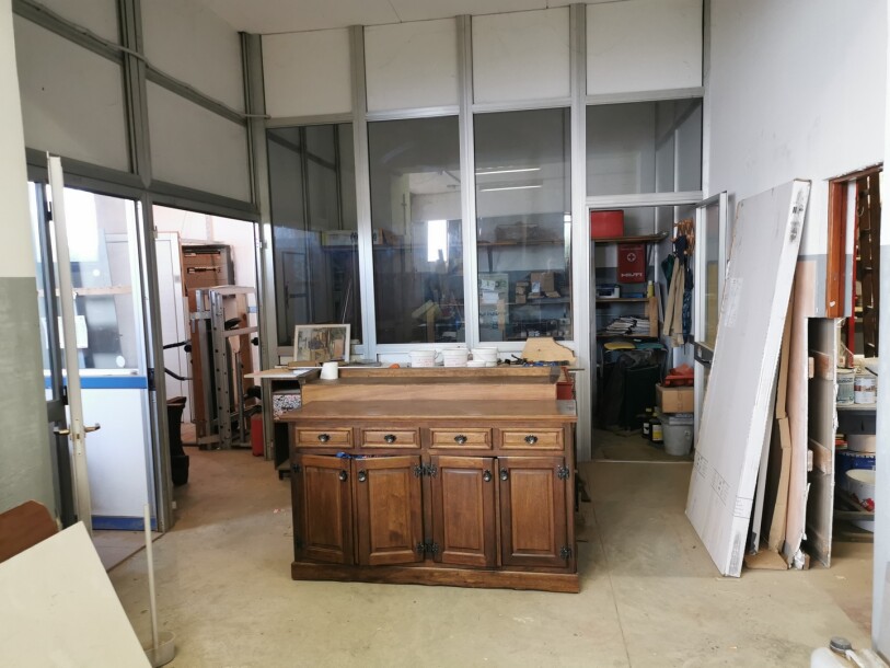 SALTRIO, PORZIONE DI CAPANNONE-11