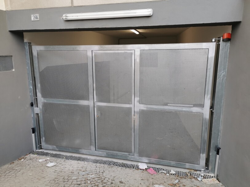 ARCISATE CENTRO, MAGAZZINI/DEPOSITI/POSTI AUTO-11
