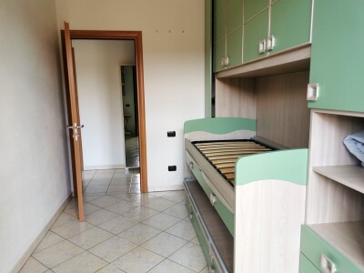 ARCISATE, TRILOCALE CON BOX