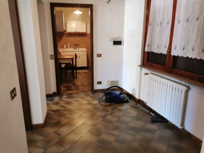 SALTRIO, PORZIONE DI CASA
