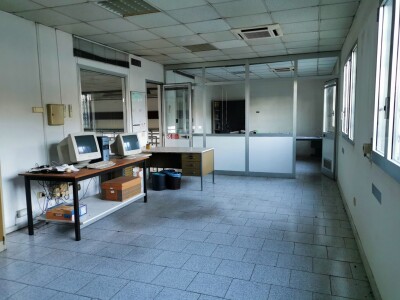 ARCISATE, CAPANNONE INDUSTRIALE
