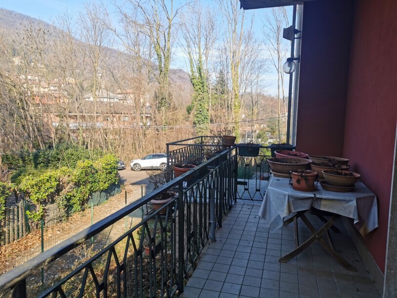 CUASSO AL MONTE, VILLA BIFAMILIARE-12