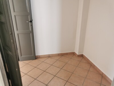 INDUNO OLONA, BI-TRILOCALE CON BOX