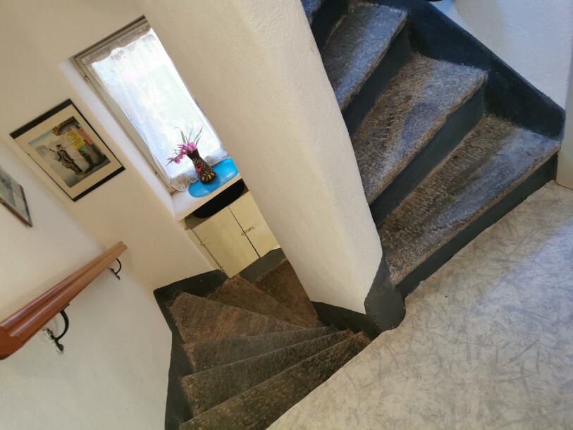 CUASSO AL MONTE, PORZIONE DI CASA-17