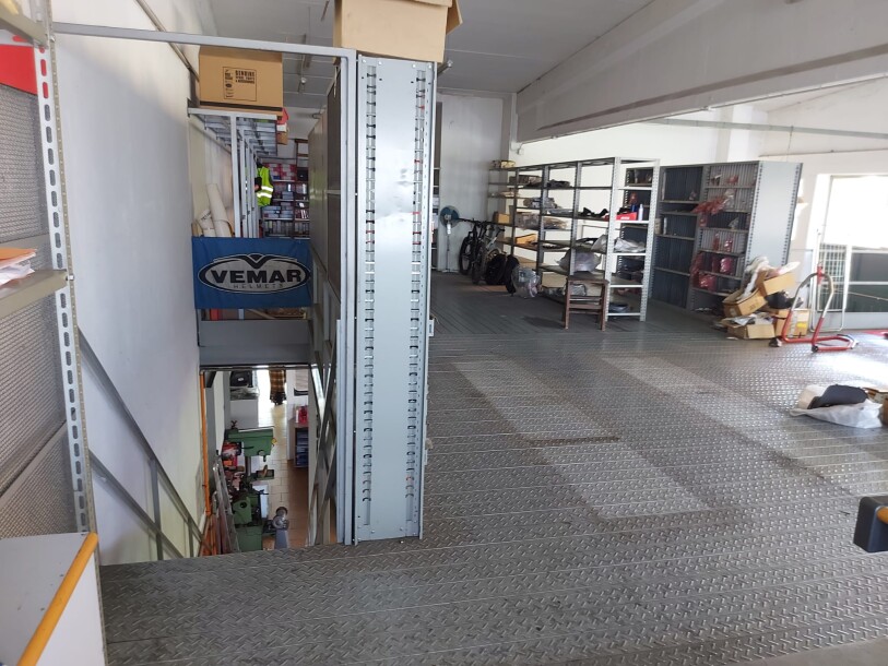 INDUNO OLONA, IMMOBILE COMMERCIALE-18