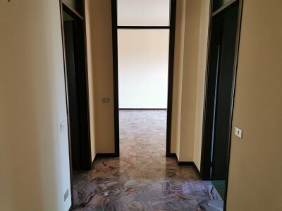ARCISATE, COMODO TRILOCALE