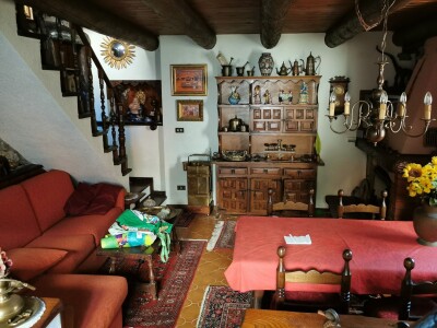 CUASSO AL MONTE, BORGNANA, PORZIONE DI CASA