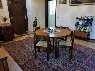 CUASSO AL MONTE, TRILOCALE CON BOX