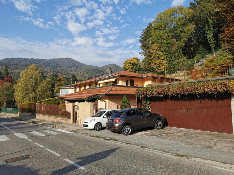 SALTRIO, PRESTIGIOSA VILLA BIFAMILIARE-20