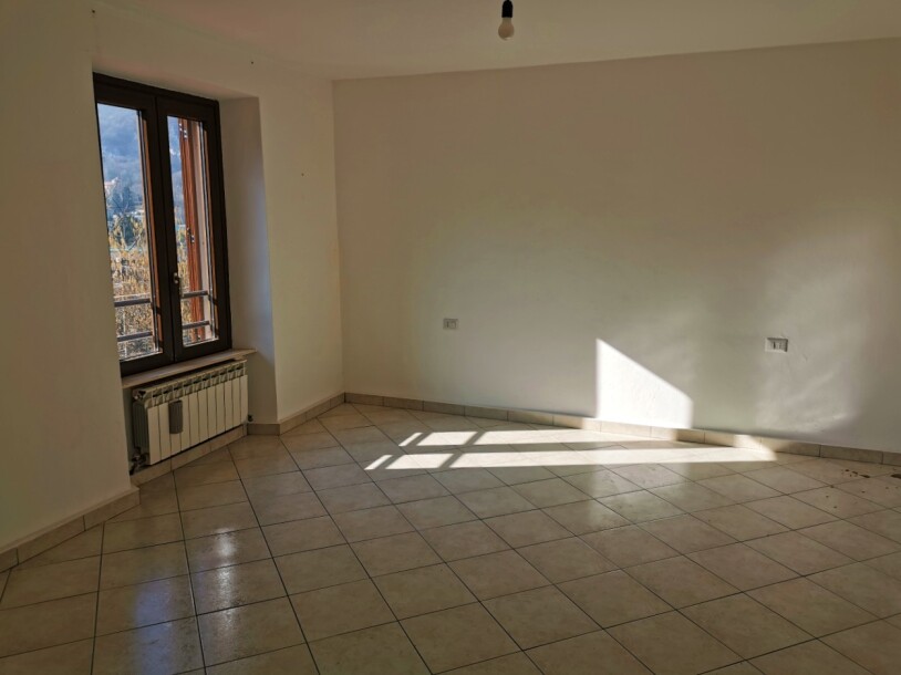 ARCISATE, VILLA BIFAMILIARE-20