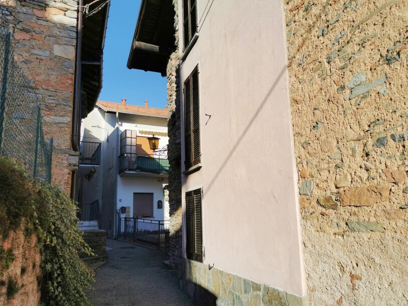 CUASSO AL MONTE, BORGNANA, PORZIONE DI CASA-20