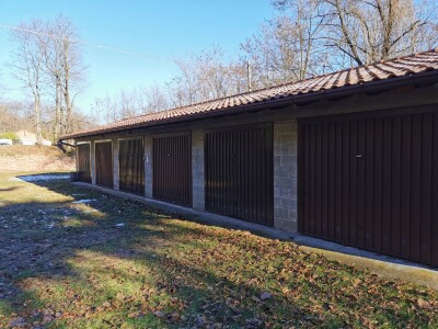 CUASSO AL MONTE, TRILOCALE CON BOX