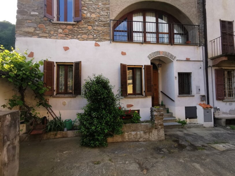 CUASSO AL MONTE, TERRATETTO-22