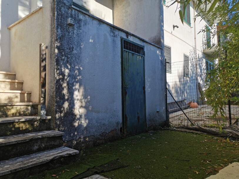 BISUSCHIO (POGLIANA), APPARTAMENTO CON GIARDINO-23