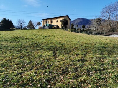 BISUSCHIO, BILOCALE CON ACCESSORI