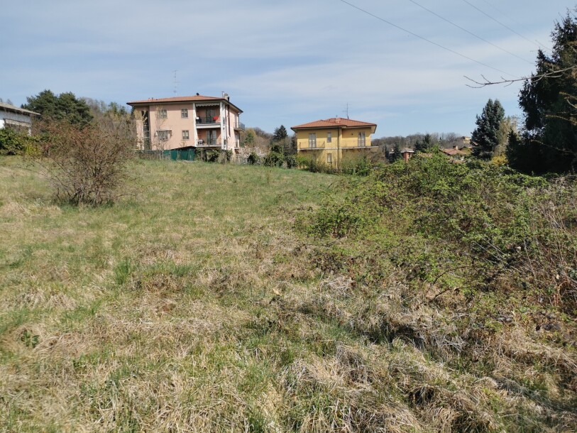 INDUNO OLONA, TERRENO EDIFICABILE-3