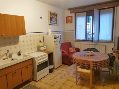 BISUSCHIO, PORZIONE DI CORTE