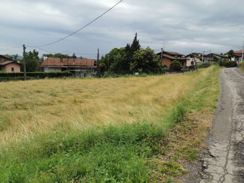CLIVIO, TERRENO EDIFICABILE-4