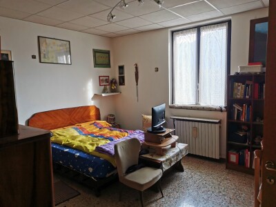 BISUSCHIO, BILOCALE CON ACCESSORI