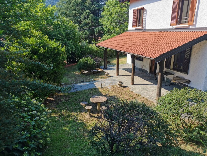 ARCISATE, VILLA BIFAMILIARE-5
