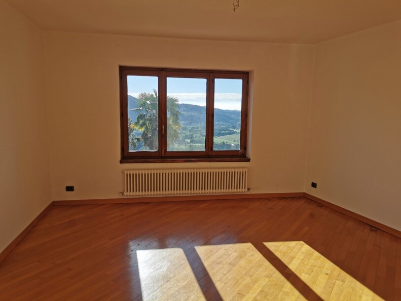 BISUSCHIO (POGLIANA), APPARTAMENTO CON GIARDINO-6