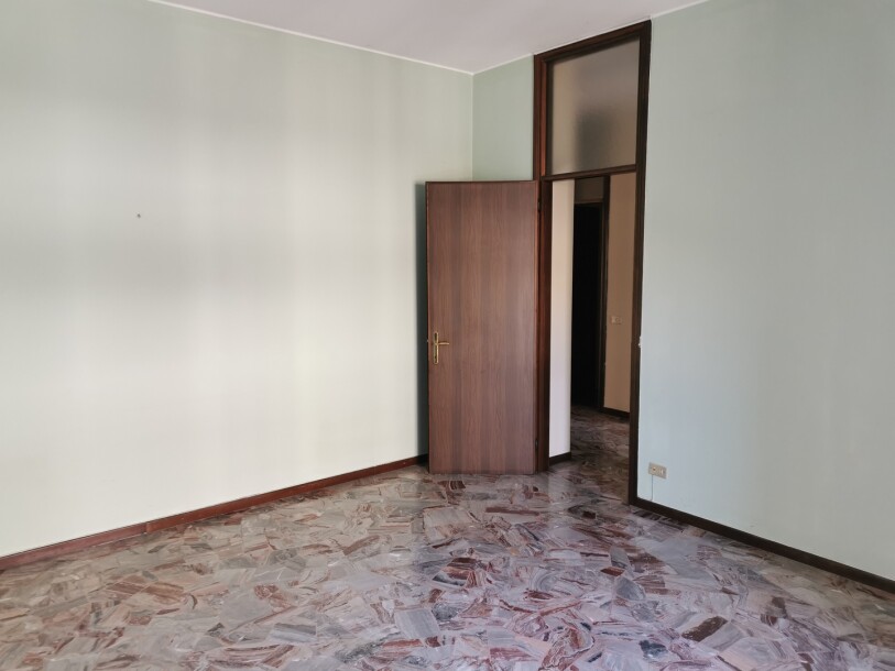 ARCISATE, COMODO TRILOCALE-7