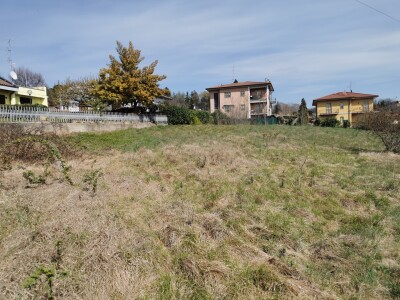 INDUNO OLONA, TERRENO EDIFICABILE