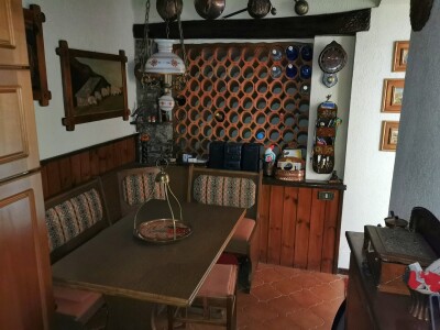 CUASSO AL MONTE, BORGNANA, PORZIONE DI CASA