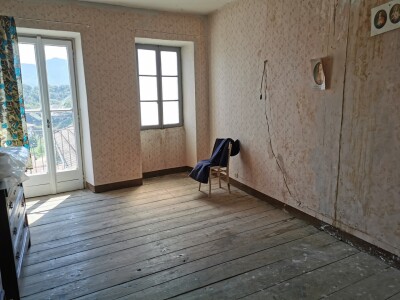 CAVAGNANO, PORZIONE DI CASA CON ACCESSORI