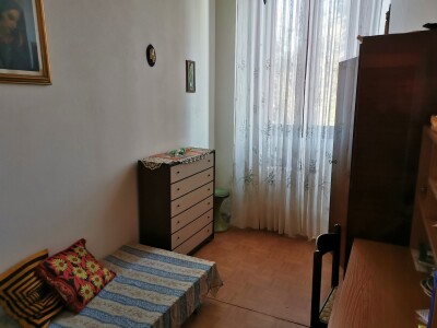 CUASSO AL MONTE, TRILOCALE CON BOX