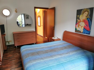 INDUNO OLONA, TRILOCALE SU DUE LIVELLI