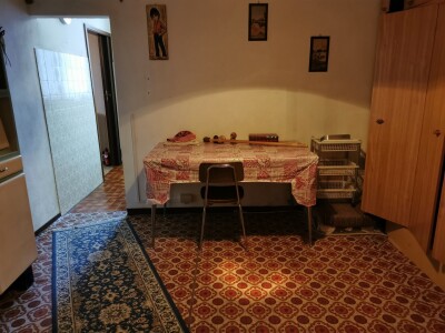 CUASSO AL MONTE, TRILOCALE CON BOX