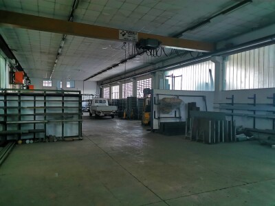 ARCISATE, CAPANNONE INDUSTRIALE
