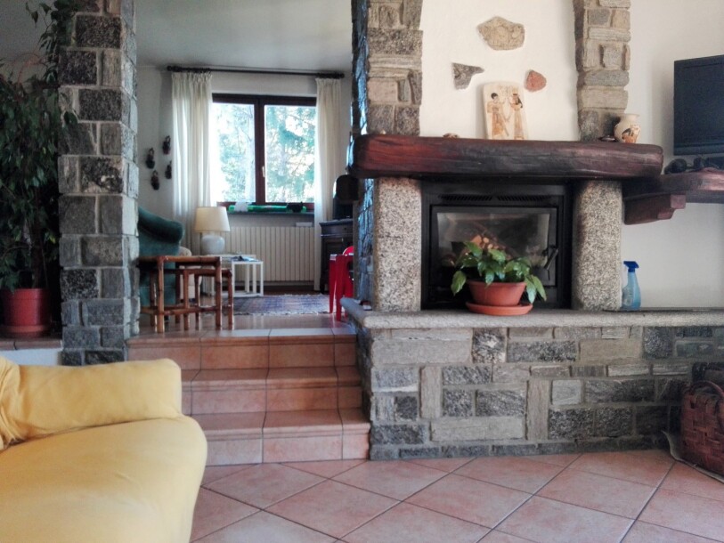 CUASSO AL MONTE, VILLA CON GIARDINO-3