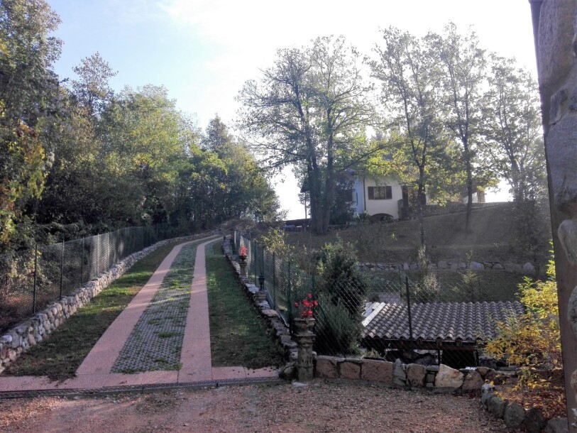 CUASSO AL MONTE, VILLA CON GIARDINO-16