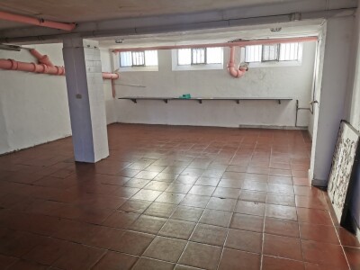 INDUNO OLONA, MAGAZZINO/DEPOSITO