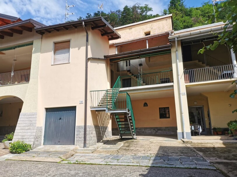 INDUNO OLONA, PORZIONE DI CORTE-28
